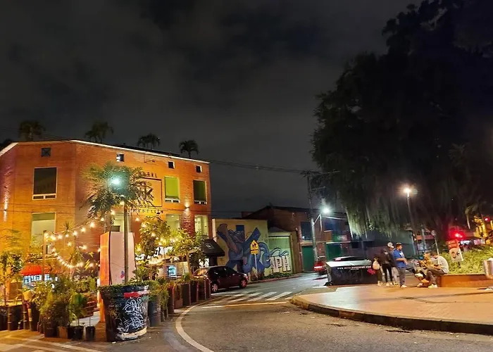 Apartamento En Parque Del Poblado
