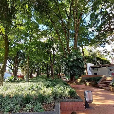 Apartamento en Parque del Poblado Medellín Exterior foto