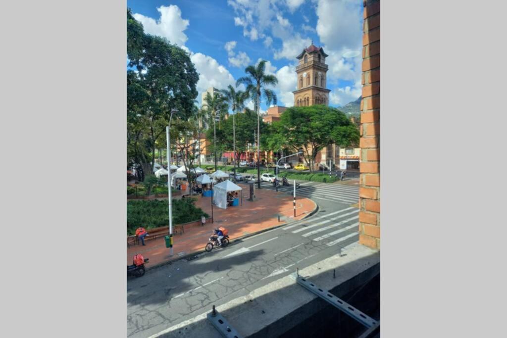 En Parque Del Poblado Apartment Medellin